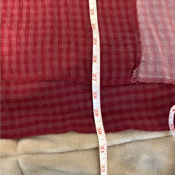 Red Tie Front Relaxed Blouse - Picture 5 of 8